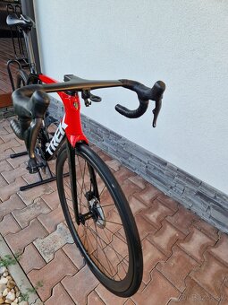 Predam Trek emonda SL 7 pro - 3