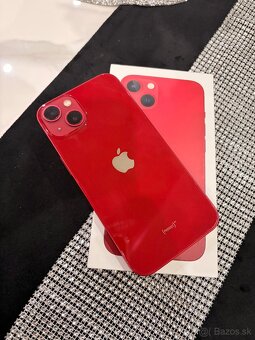 Predám iPhone 13 RED – top stav - 3