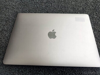 MacBook Air 13” 2019 Retina i5 - 3