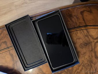 Predam novy SAMSUNG GALAXY S25 FE - 3