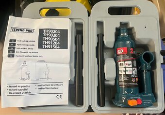 Zdvihák hydraulický 2T - 3