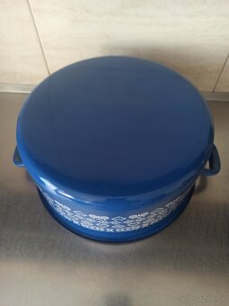 Smaltovaný kastról 28cm a keramická forma na vianočku 28 cm - 3