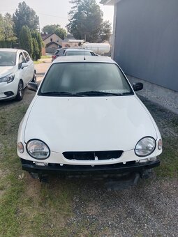 Čelo Toyota Corolla E10 - 3