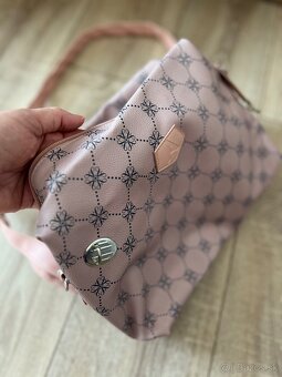 Crossbody kabelka ruzova - 3