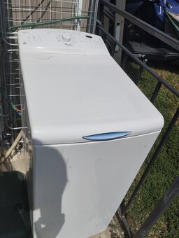 Práčka Whirlpool funkčná na náhradné diely - 3