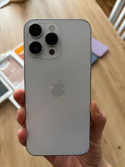 Apple 14 pro max - 3