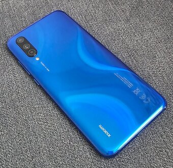 XIAOMI Mi 9 lite - 3