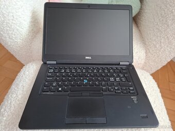 Dell e7450 top stav - 3