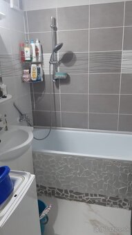 3-izbový byt na prenájom Nová Baňa - 3