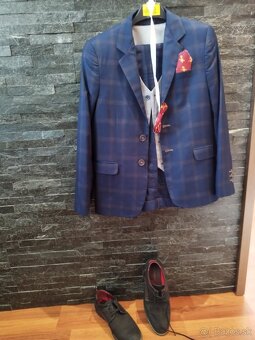 Chlapčenský spoločenský oblek - 3