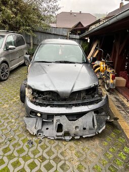 Rozpredám Mitsubishi Carisma 1.9Di-D - 3