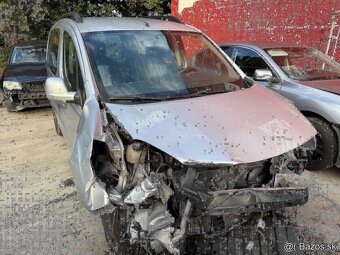 Rozpredam Peugeot Partner Tepee 1.6 HDI - 3