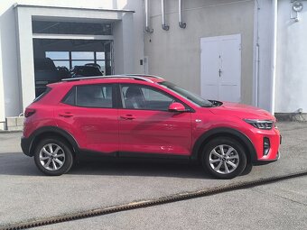 Kia Stonic 1.2 DPi 58 kW M5 MY25 Silver + Silver pack - 3