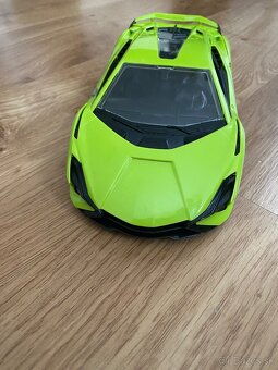 Auto na diaľkové ovládanie - 3