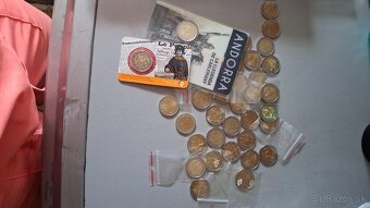 2 eurové mince - 3