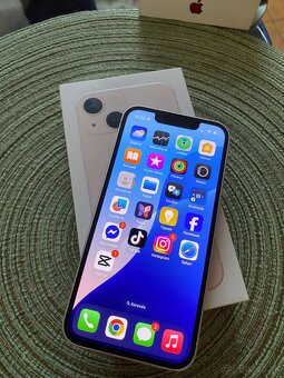 Apple iPhone 13 - 3