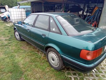 Audi. 80 b4 - 3