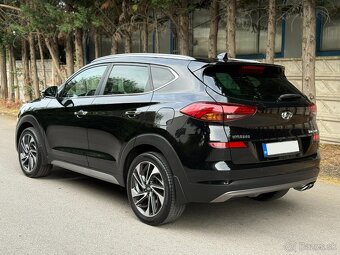 HYUNDAI TUCSON 1.6 CRDI PREMIUM A/T / 1.MAJITEĽ / SK AUTO - 3
