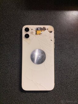 Iphone 11 - 3