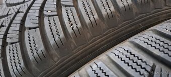 Predám 4ks slušné zimné 205/65r15-94T Hankook - 3