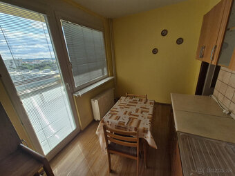 Na predaj 1 izbový byt s dvomi balkónmi na chrenovej - 3