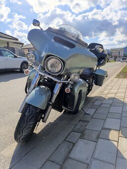 Suzuki Intruder VLR 1800R - 3