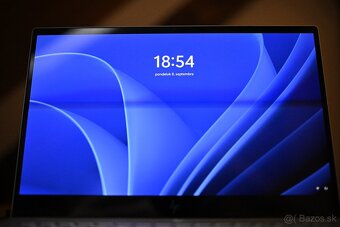 HP ENVY 15-ep0001nc - 3