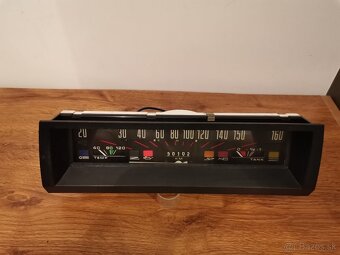 PRÍSTROJOVKA ŠKODA 100 - 3