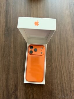 iPhone 17 PRO 256 GB ORANGE - 3