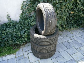 Predám 4x letné pneu Barum 215/55 R18 99VXL - 3