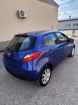 Mazda 2 1.3 benzín - 3