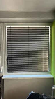 Predám zostavu Balkónových dverí a okna - 3 sklo - 3