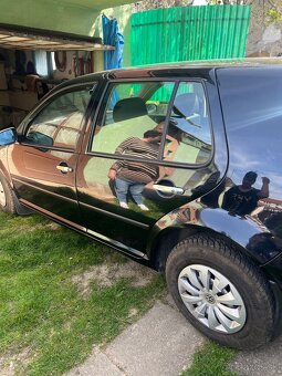 Volkswagen Golf - 3