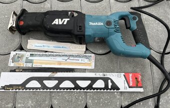 Chvostová Píla Makita JR3070CT - 3