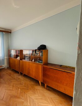 Darujem starý nábytok v peknom stave - 3