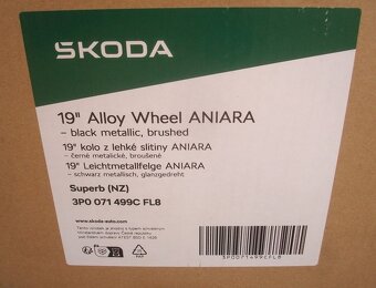 19" originál SUPERB 3,4 100 % stav + letné pneu. - 3