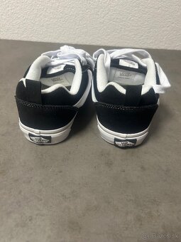 Vans Tenisky Knu Skool - 3