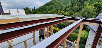 PIR izolácia hr11cm s plechom:16,-m2, bez plechu: 11,50,-m2. - 3