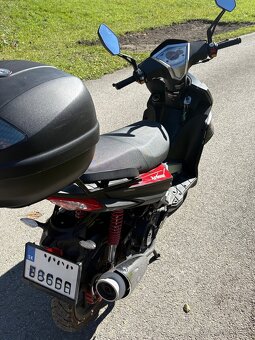 Skúter Maxon 125 - 3