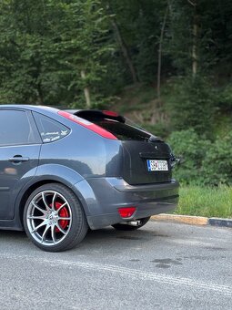 Tomason R18  225/40 5x108 - 3