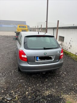 Škoda fabia II 2 kombi 1.2 tsi - 3