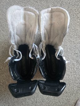 Bauer Supreme Mach custom skates - 3