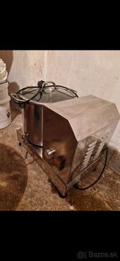 Vysokootackovy gastro mixer - 3