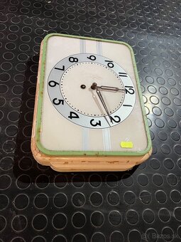 Retro hodiny - 3