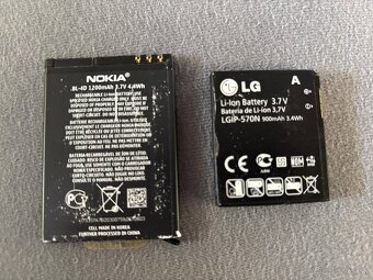 Nokia n8 + LG km570 - 3