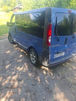 Renault trafic - 3