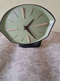 Retro hodiny,strieborne za 50 eur. - 3