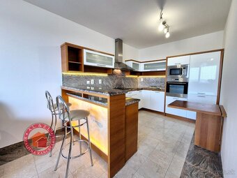 ZARIADENÝ 2 izbový BYT, SENEC - CENTRUM, pešia zóna, Lichner - 3