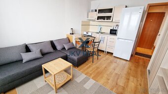 Garsónka s výhľadom na mesto – skvelá investícia, zariadenie - 3