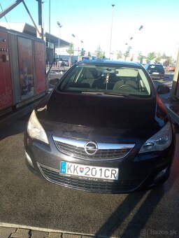 Opel astra - 3
